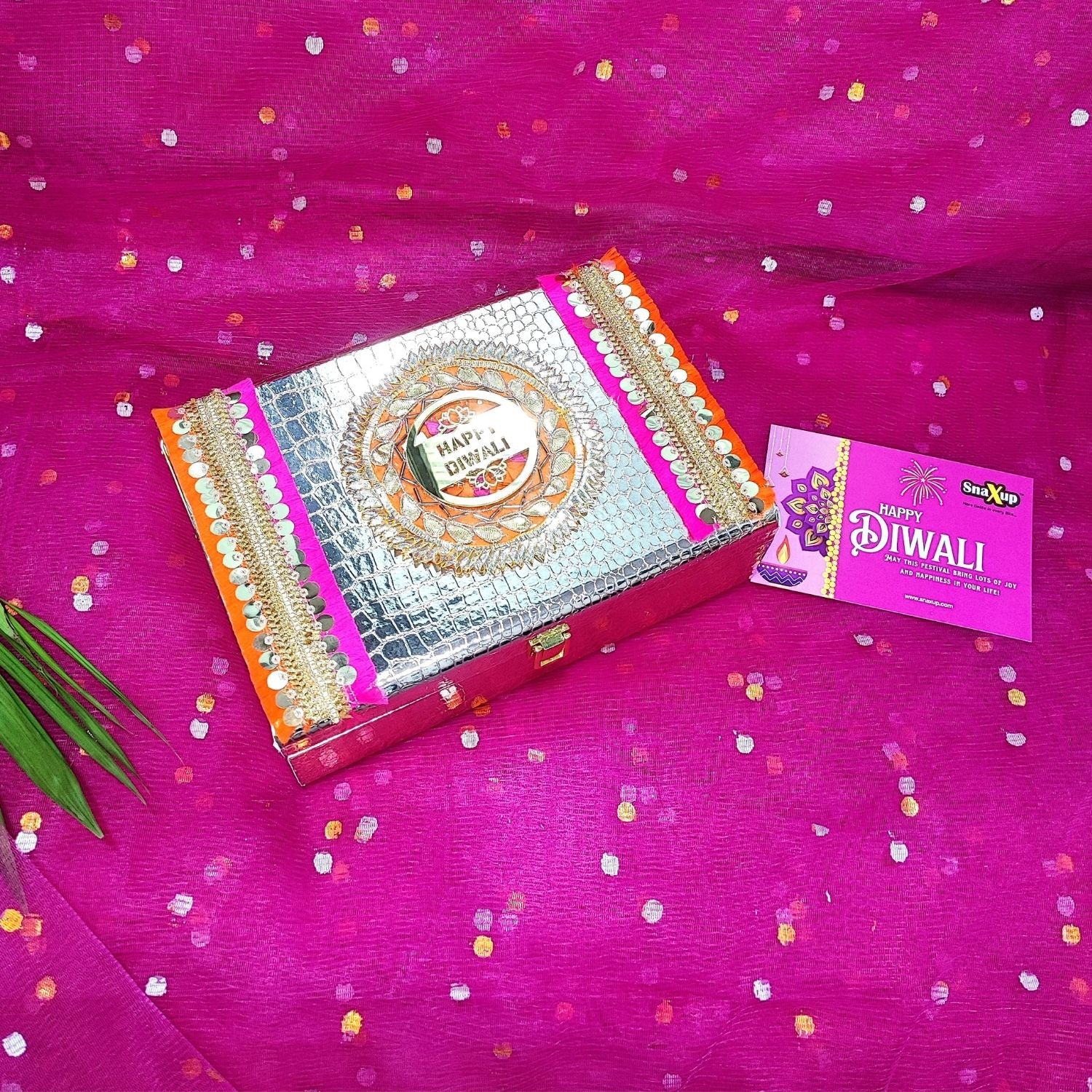 Luxury Diwali Gift Box - Chamak Dhamak Hamper